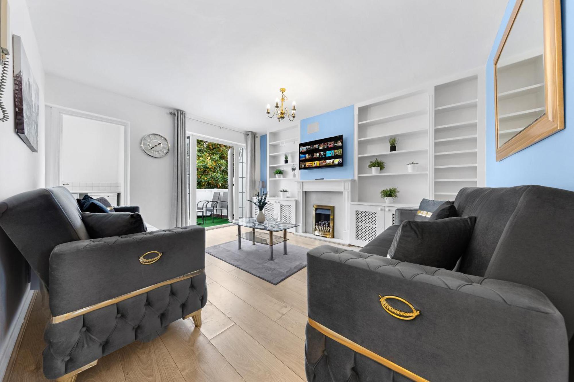 Newly Renovated Kensington 2 Bedroom Apartment With Balcony Near Harrods Sleeps 6, 2 Min Walk From Station London Ngoại thất bức ảnh